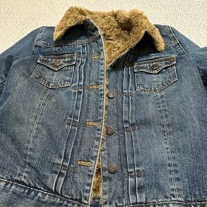 GAP denim jacket. M